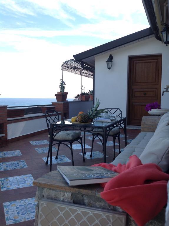 202 Luxury Pool Isola Bella Villa Taormina Oda fotoğraf